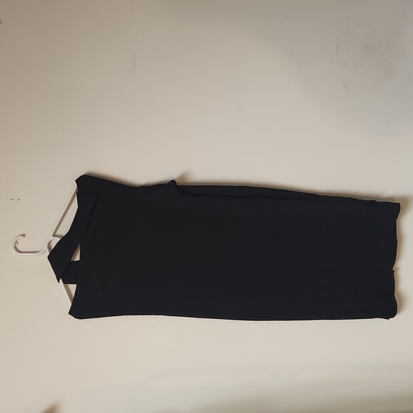 Pretty Little Thing Asymmetric Midi dress - Picture 6 of 6